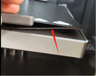 Деформированная магнитная наклейка стола AD5M