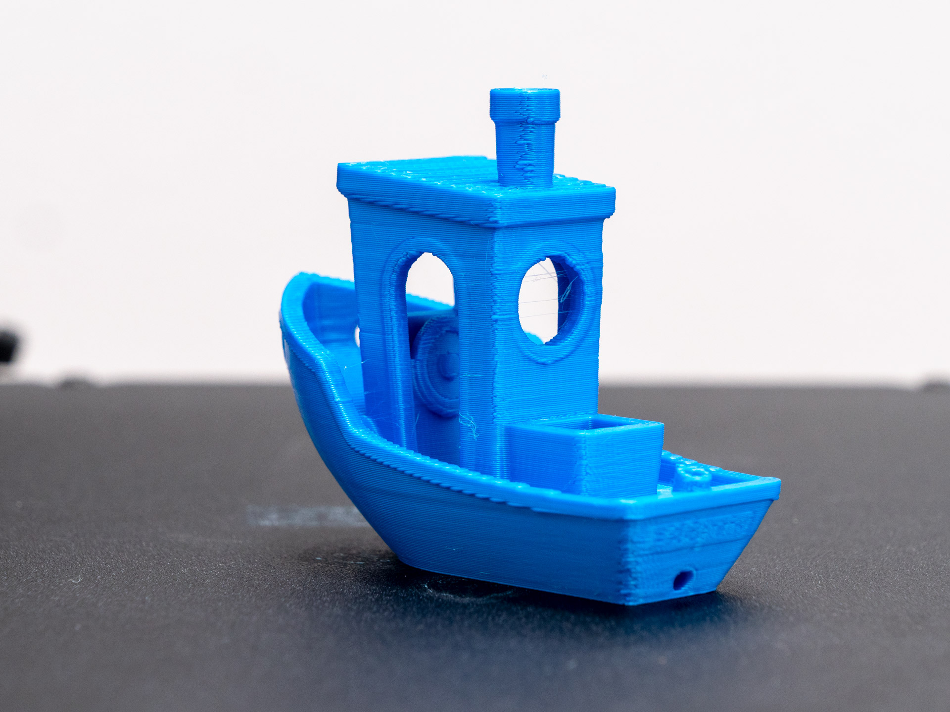 Benchy — вид сзади
