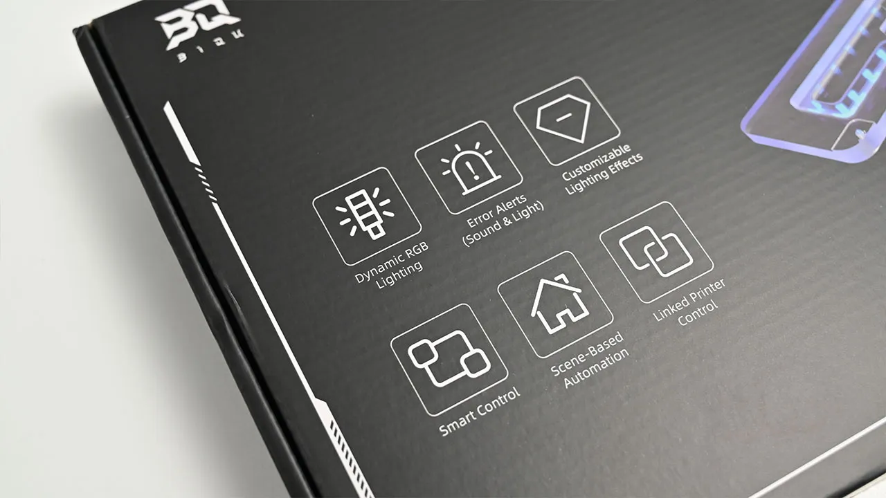 Контрольный модуль Aura RGB сбоку принтера