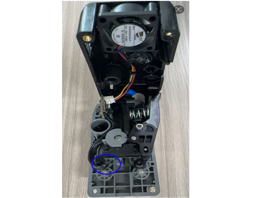 Disassembled Flashforge Creator 5 toolhead