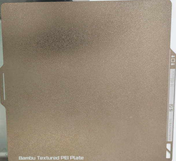 Недоэкструзия на первом слое — линии тонкие, рваные