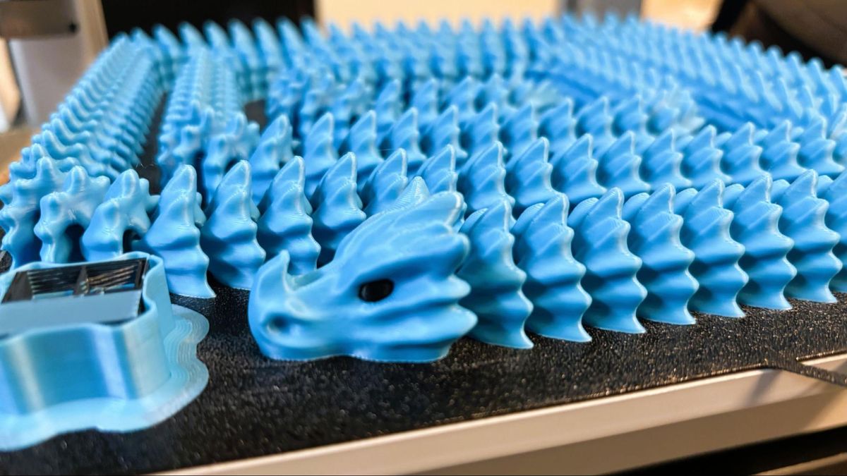 Шарнирный костяной дракон на всю площадь стола Anycubic Kobra X