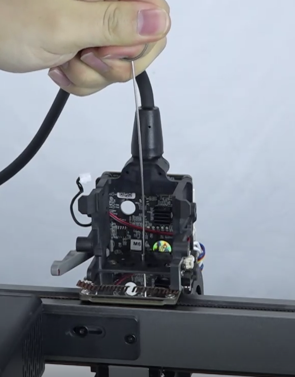 Аккуратное отключение термопроводов hotend — провода с жёлтым клеем