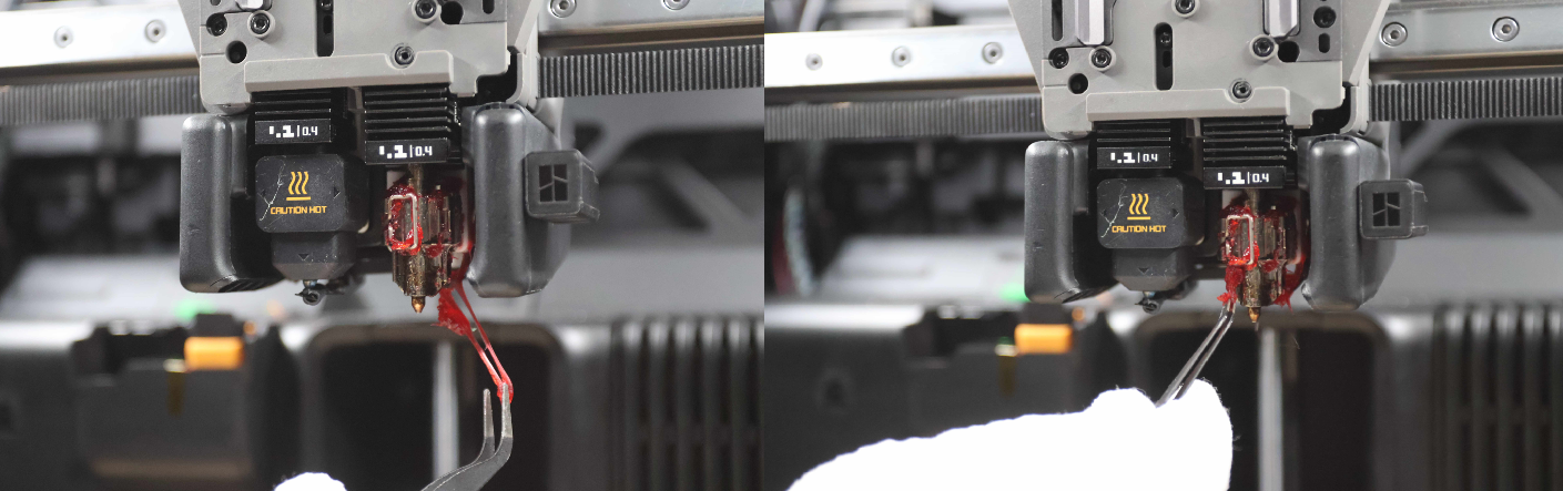 Очистка налипшего пластика пинцетом при 200°C