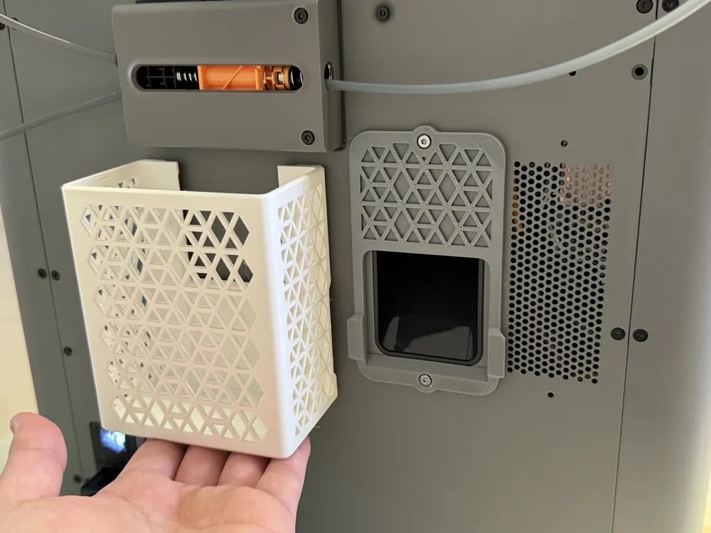 Quick Release Poop Bin установлен на P2S