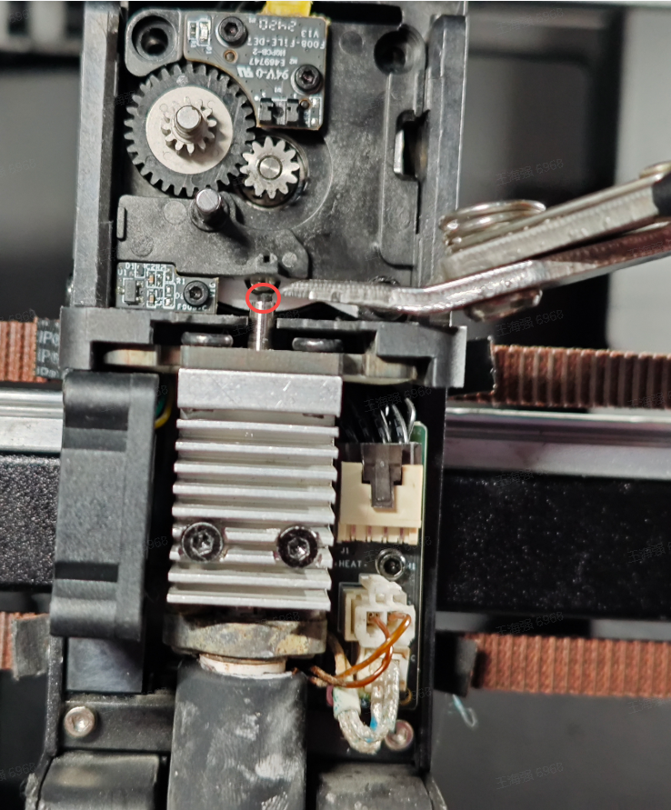 Удаление филамента плоскогубцы-кусачки