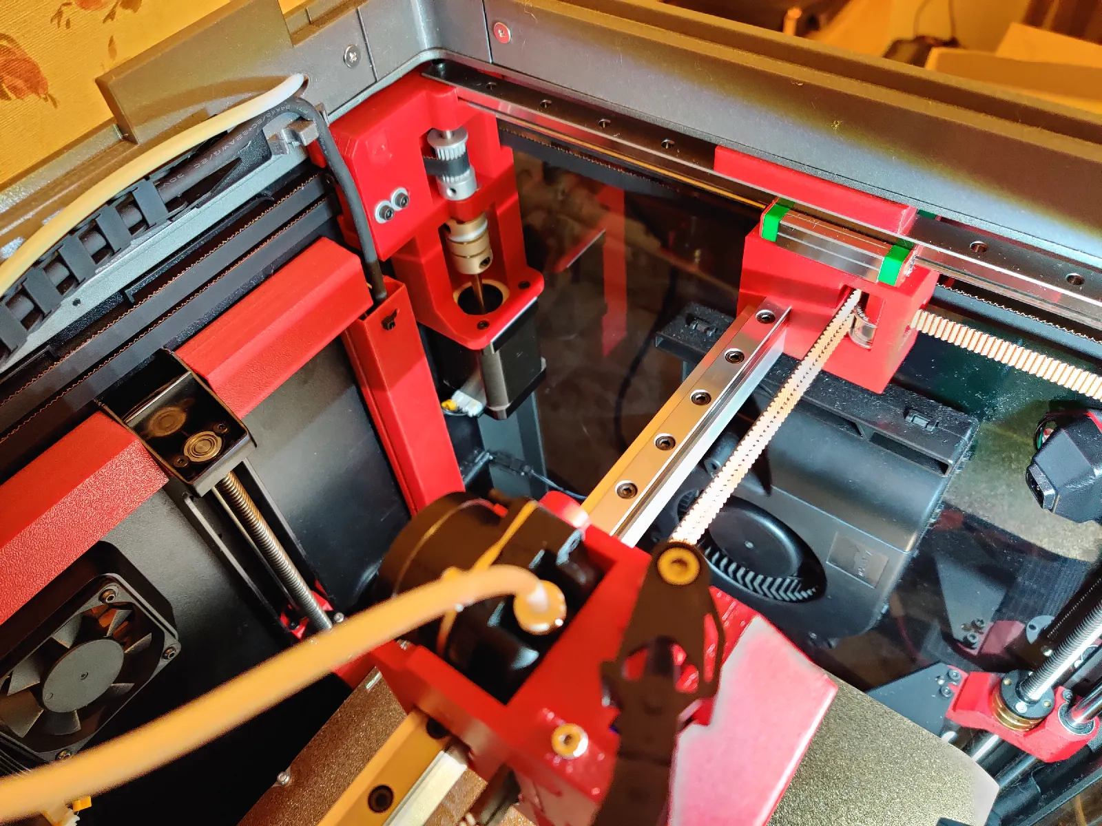 Линейная направляющая MGN12 на оси Y в Creality K1, печатные кронштейны