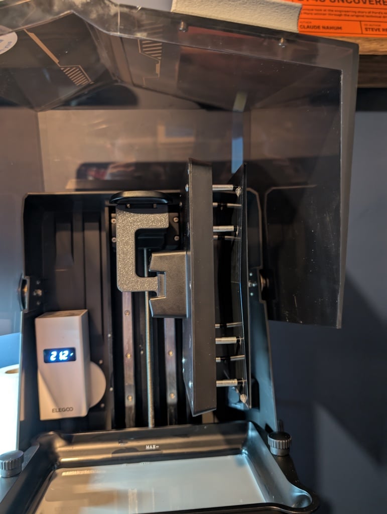 Saturn 4 Ultra 16K build plate hung vertically at 90 degrees to drain