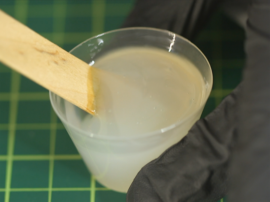 Смешивание XTC-3D: соскребать стенки для равномерного замешивания