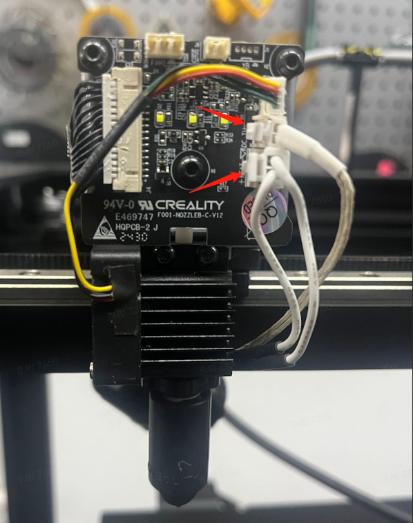 Экран ошибки 2564: «Extruder is not heating as expected»