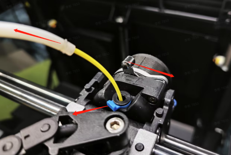 4-pin коннектор toolhead на хотенде K1C — проверять распиновку после установки Hummingbird/CFS