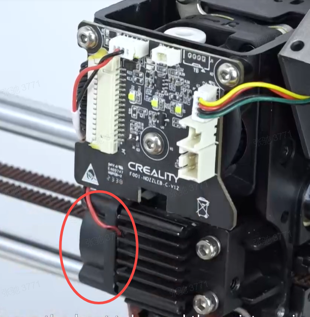 Location of the heatbreak fan on the Ender-3 V3 toolhead heatsink, circled