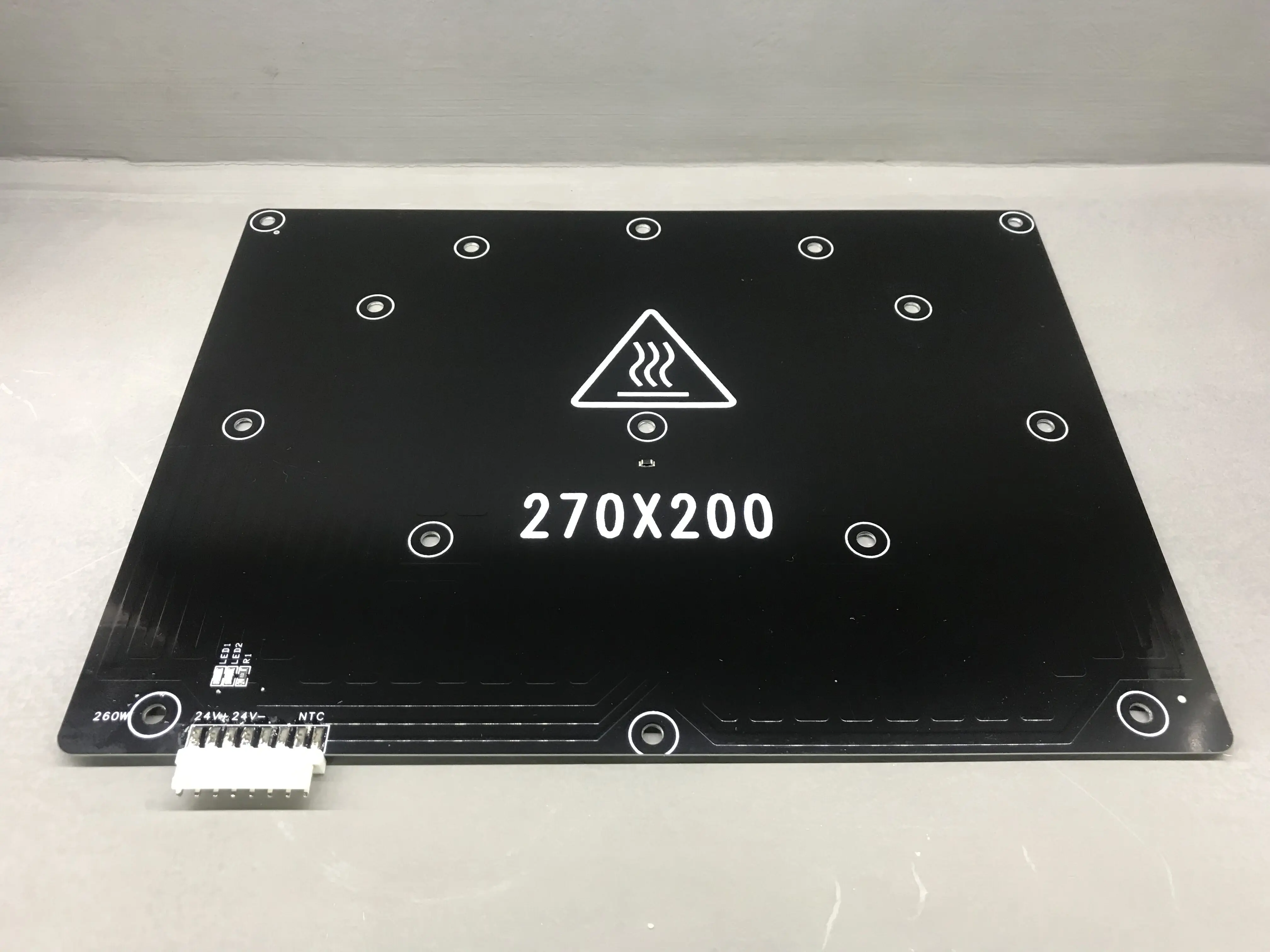 Подогреваемый стол с кабелем QIDI для X-Plus / X-Max 3