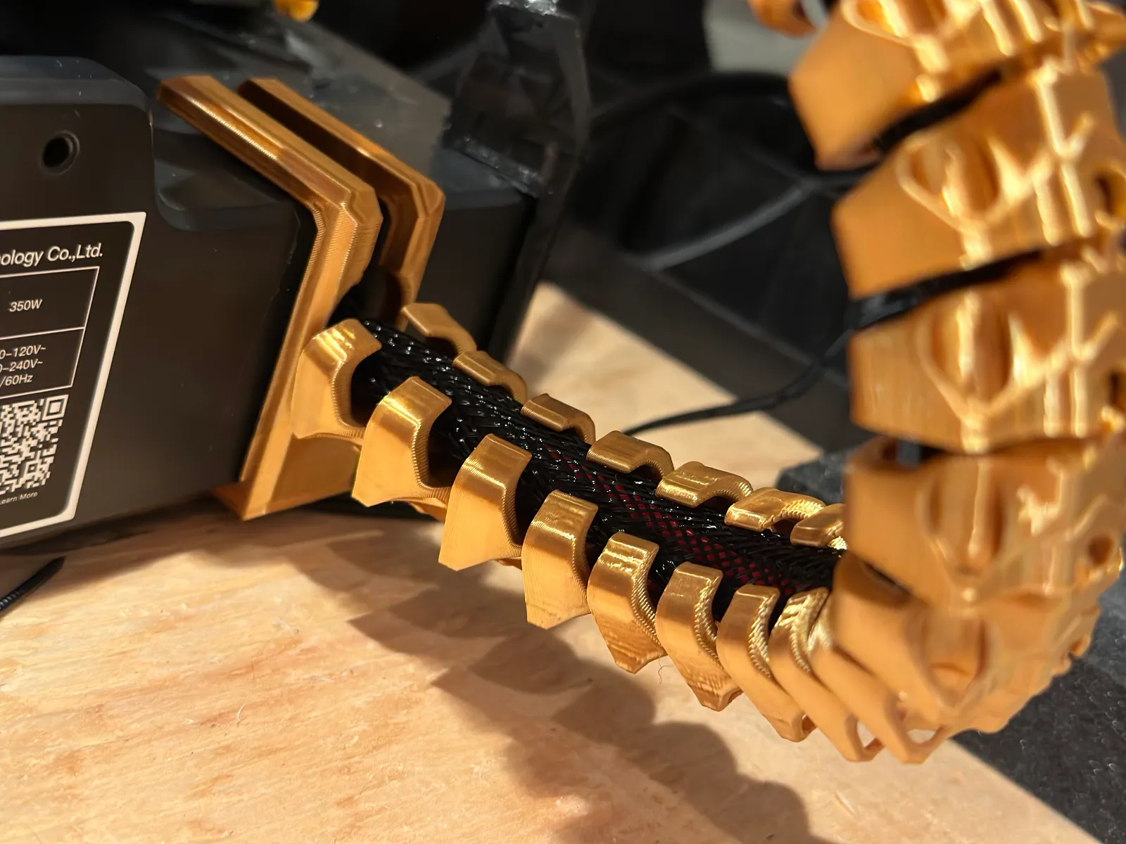 Печатный spine cable chain от базы к столу Ender-3 V3 KE
