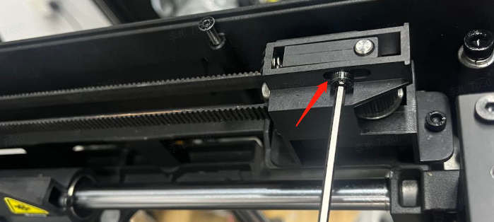 Регулировка натяжения шестигранником через регулировочный винт