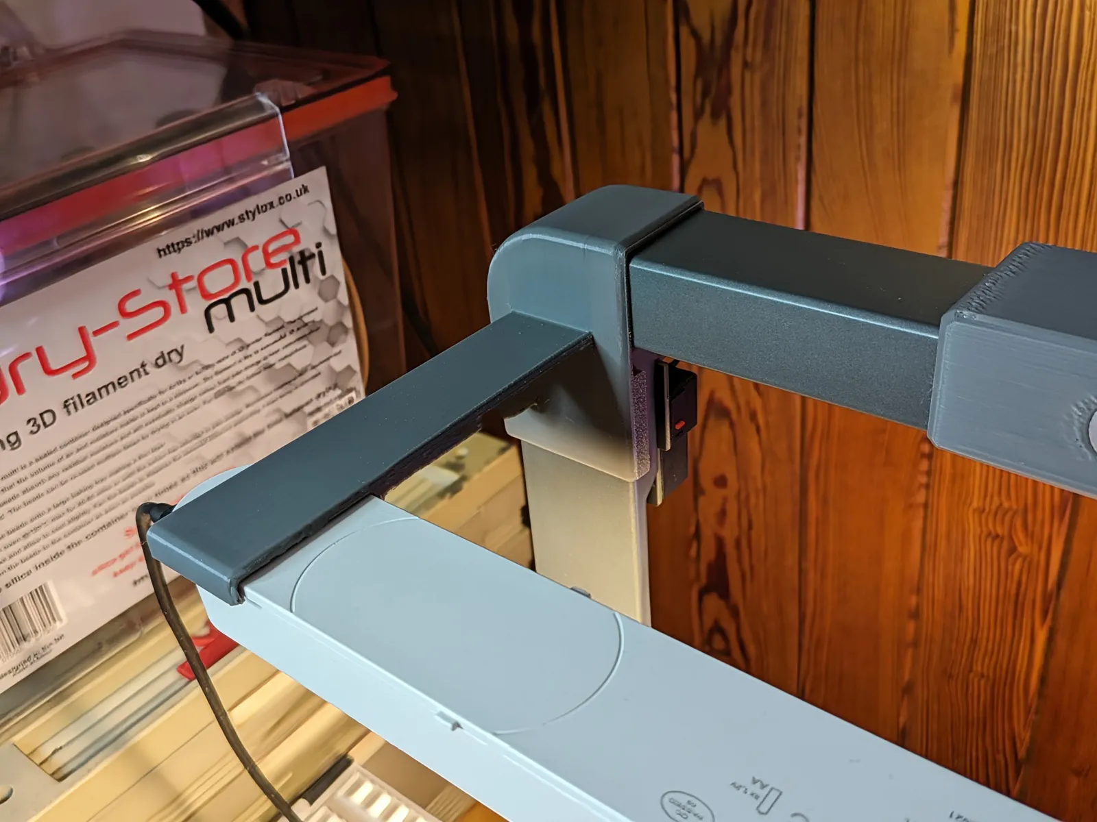 Кронштейны под LED-лампу IKEA Rolfstorp — установка на раму Ender-3 V3 Plus
