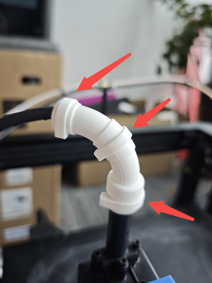 Готовая сборка с кабельными каналами — большие и малые крепления