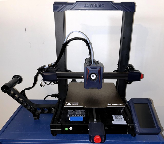 3D-принтер Anycubic Kobra 2 — вид спереди