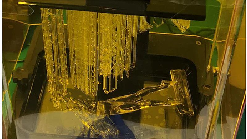 Отрыв поддержек от модели в середине печати — слишком тонкие tip-контакты