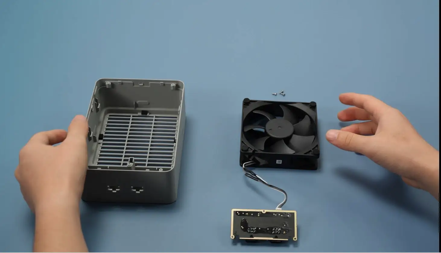 Вентилятор установлен на оригинальной панели — План 2