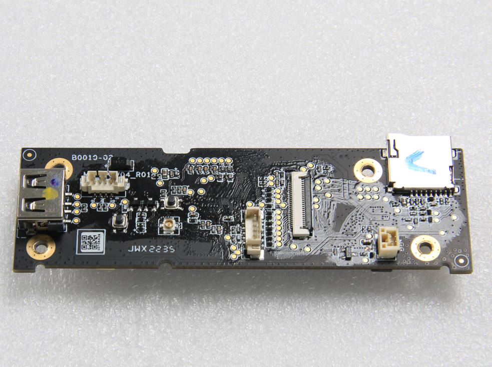 AP Board P1P — front view